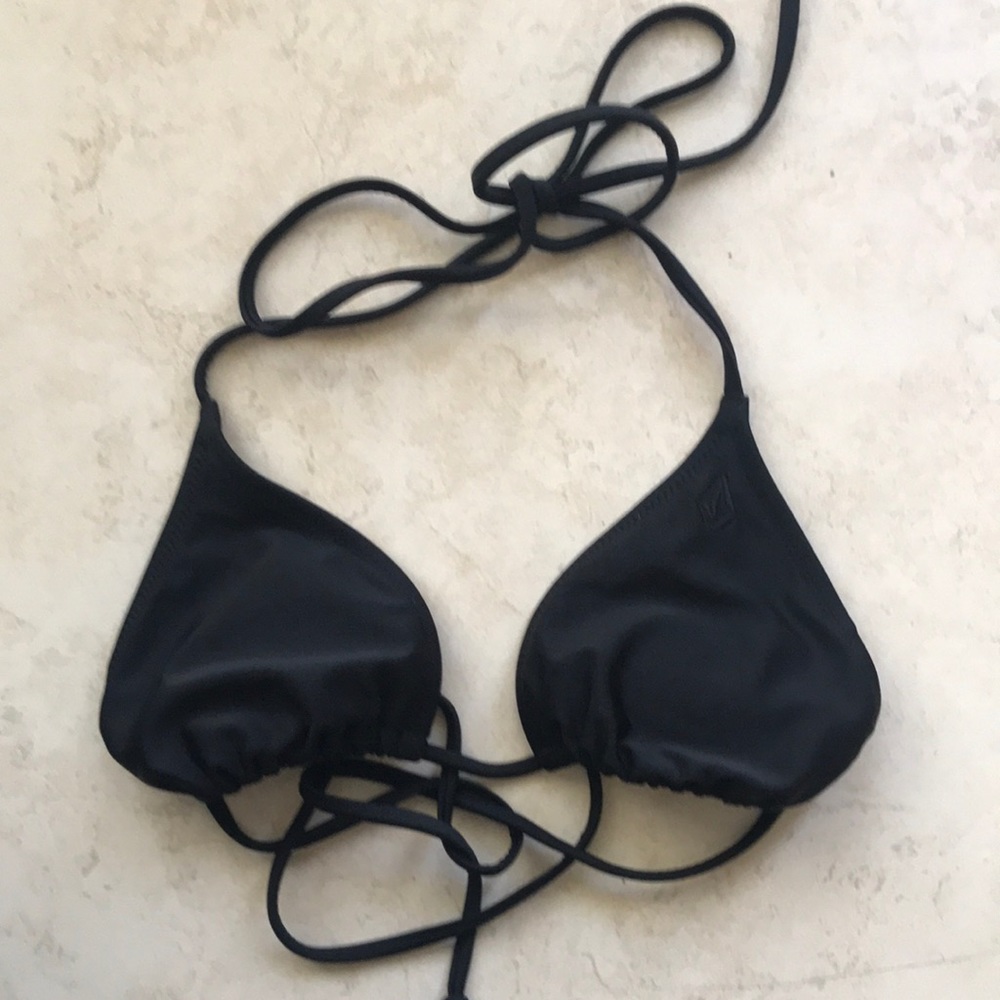 Black triangle bikini top